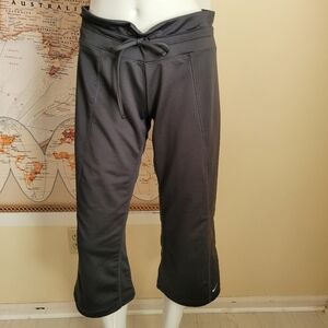 Nike gray FITDRY flare capri stretch pants paper bag tie front yoga sporty S 4/6